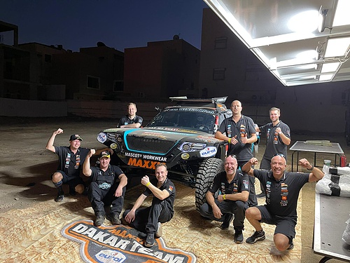 Teamfoto Dakar 2021.jpeg